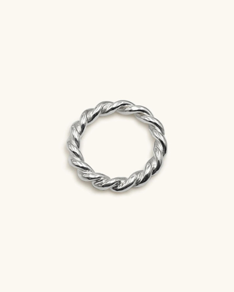 Twisted silver ring 4.0 Twisted silver ring 4.0
