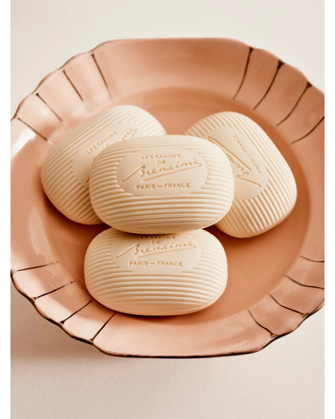 SAVON SOLIDE JOURS HEUREUX 150G SAVON SOLIDE JOURS HEUREUX 150G