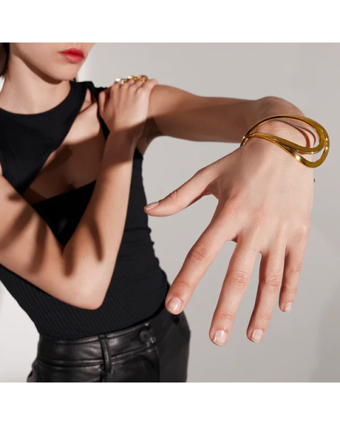 Kira Cuff