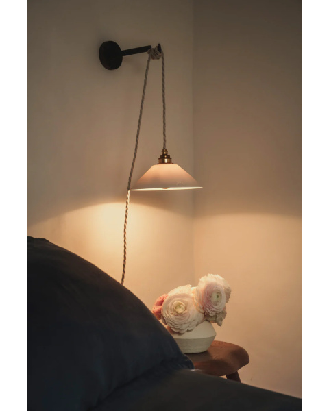 LISETTE - Porcelaine Biscuit - Suspension - Avec rosace en porcelaine LISETTE - Porcelaine Biscuit - Suspension - Avec rosace en porcelaine