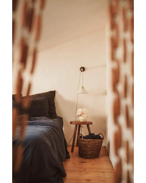LISETTE - Porcelaine Biscuit - Suspension - Avec rosace en porcelaine LISETTE - Porcelaine Biscuit - Suspension - Avec rosace en porcelaine