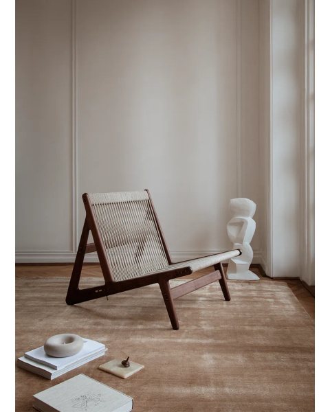 Solid American Walnut MR01 Armchair Solid American Walnut MR01 Armchair