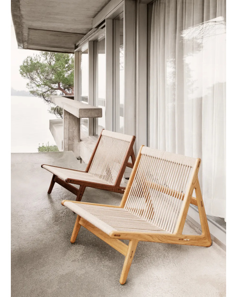Solid American Walnut MR01 Armchair Solid American Walnut MR01 Armchair