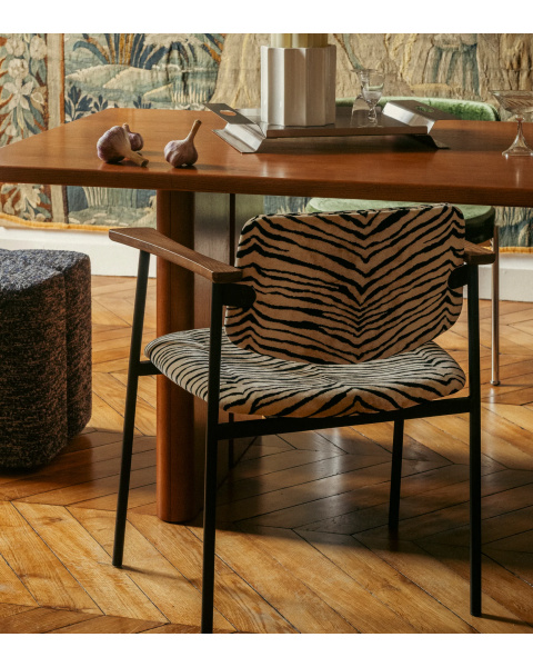 Chaise Pio bois brun velours tigre Chaise Pio bois brun velours tigre