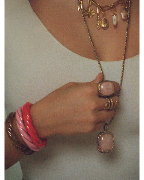 Miki Rose Quartz Ring Miki Rose Quartz Ring