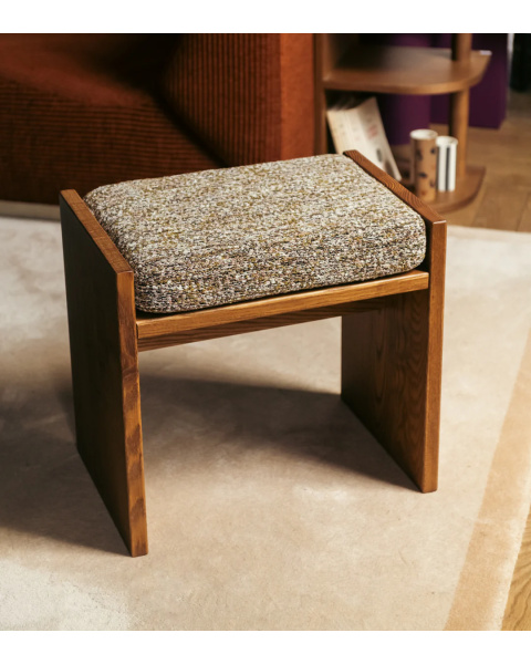 Tabouret effet tweed marron et vert et frêne finition iroko