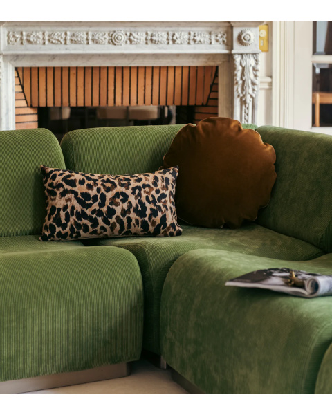 Pouf vert amande velours côtelé socle bois Pouf vert amande velours côtelé socle bois