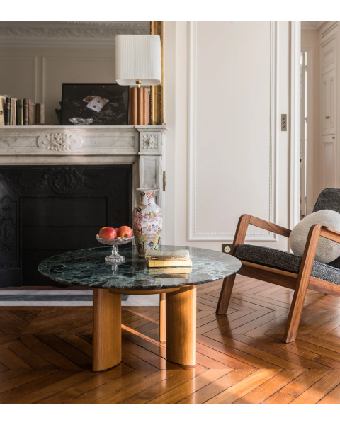 Round coffee table in green marble with iroko finish legs Round coffee table in green marble with iroko finish legs