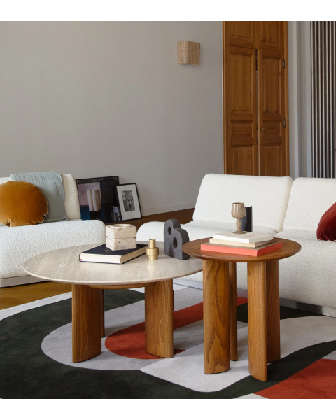 Round travertine coffee table with iroko finish legs Round travertine coffee table with iroko finish legs