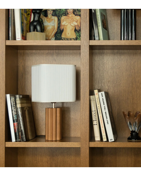 Lampe à poser frêne finition iroko et coton plissé