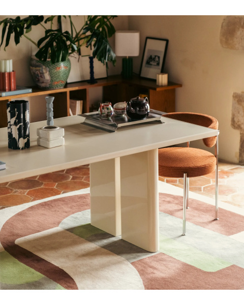 Laminated and cream white lacquer dining table for 6 people