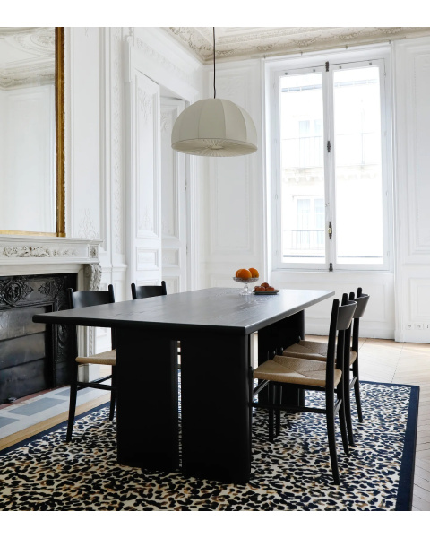 Black stained ash dining table for 6 people