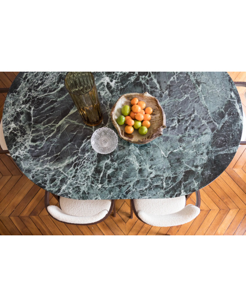 Table de salle à manger marbre vert et pieds finition iroko 8 places