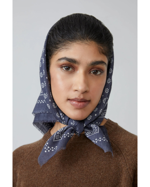 copy of Scarf No. 687 British Green