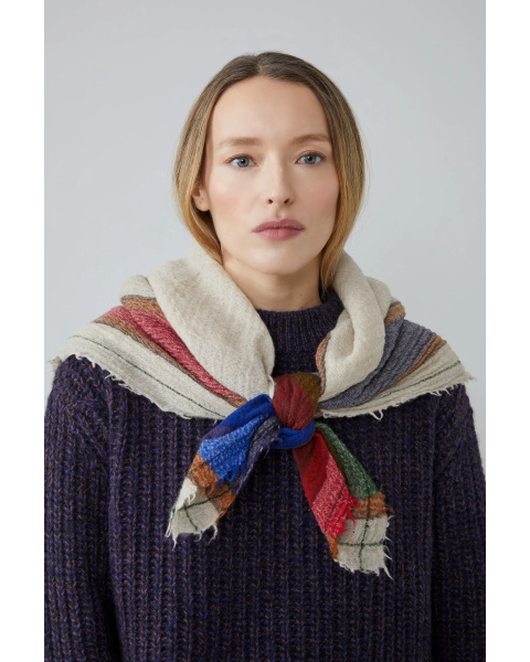 Scarf No. 687 British Green